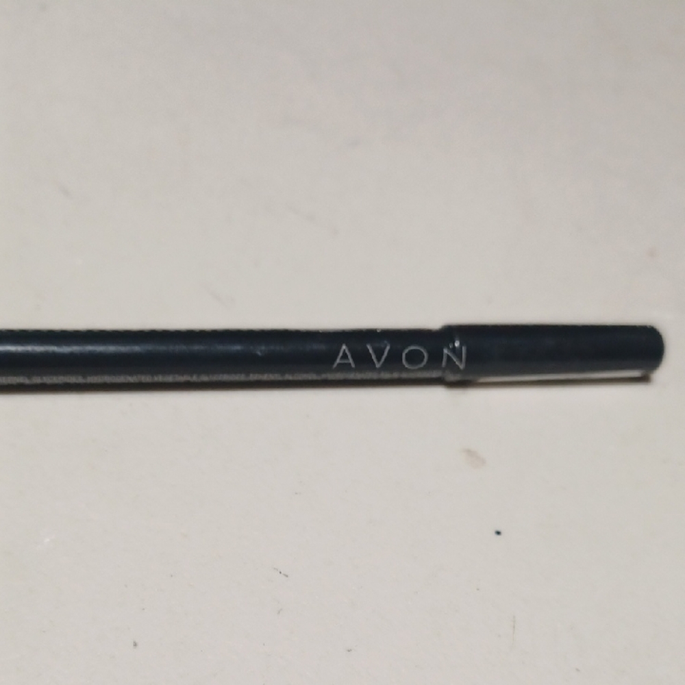 Avon Midnight Black Eyeliner Pencil - Picture 3 of 8